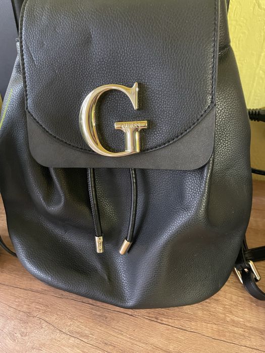 Нова  раничка Guess