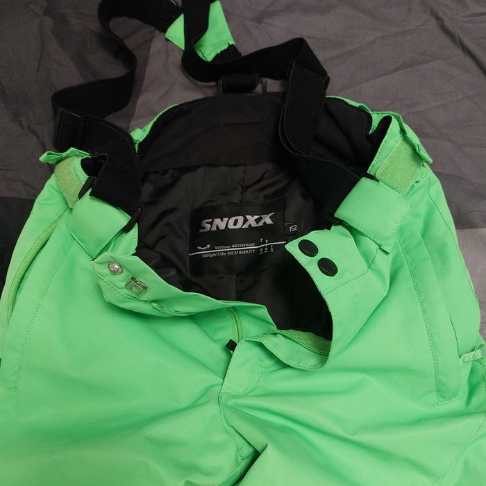 Salopeta/pantalon de schi cu bretele detasabile SNOXX (12-13 ani/152cm)