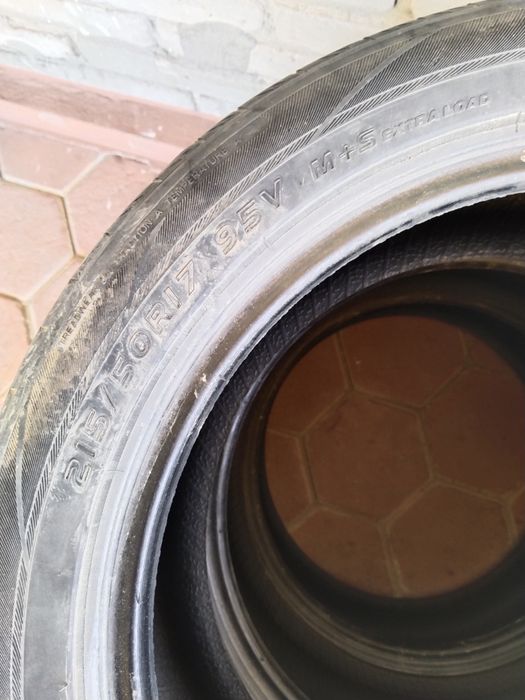 Продам шины летние r17 215/50