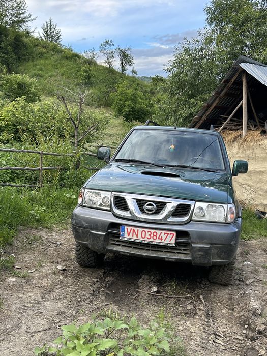 NISSAN terrano jeep