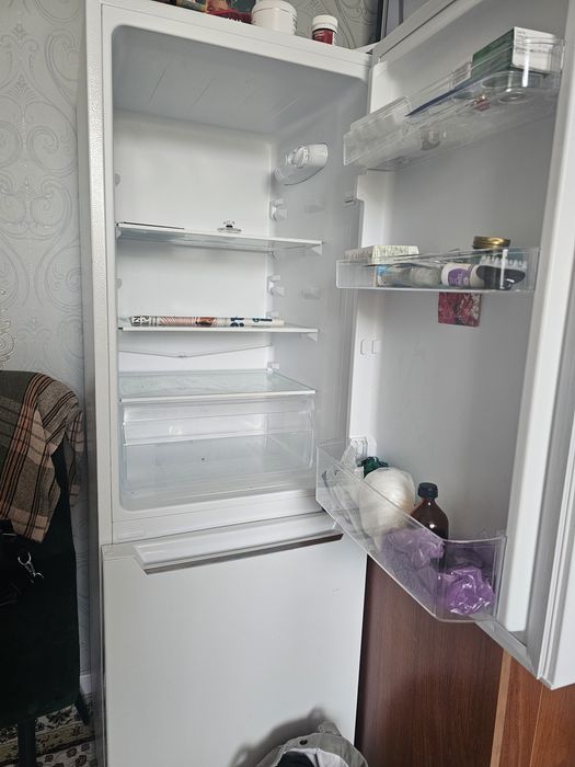 Продам холодильник!