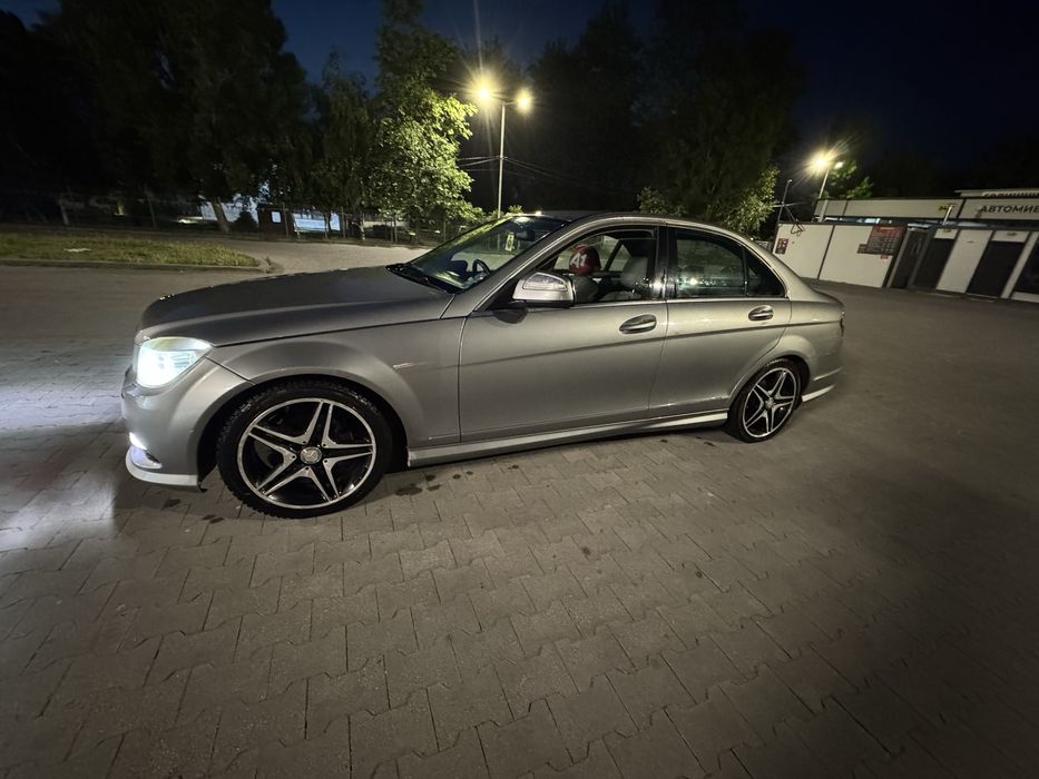 Mercedes w204 amg edition 2008г. C220