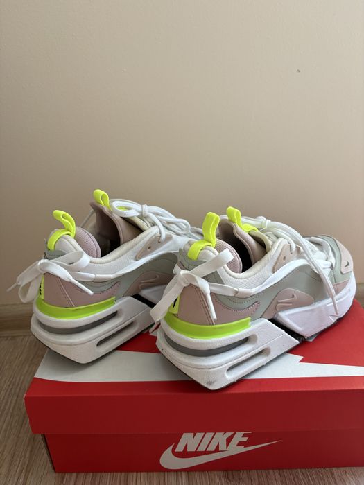 Nike Air Max Furyosa