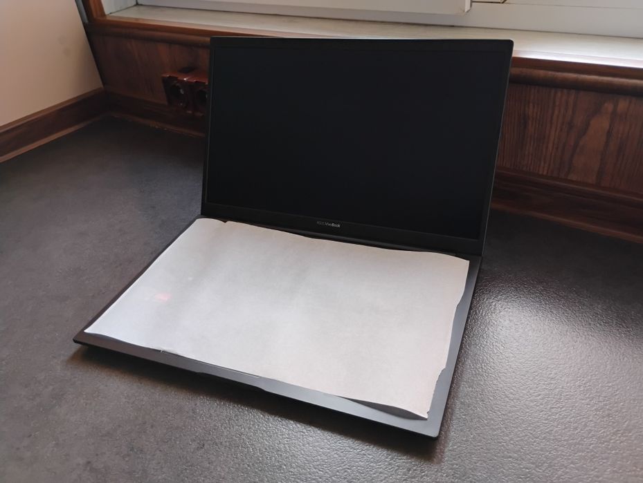 Laptop Asus - OLED - Ryzen 5 - 5000serie - Vega 7 - 24gb