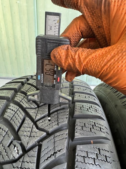 Anvelope de iarna 205/60R16 DUNLOP DOT2022