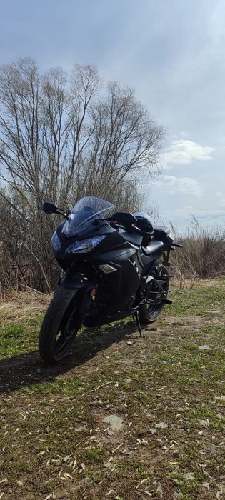 Kawasaki Ninja 200
