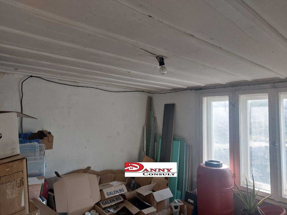 Продава се Къща в Велико Търново, Акация - 55 кв.м за 1273 €/кв.м - Снимка #21