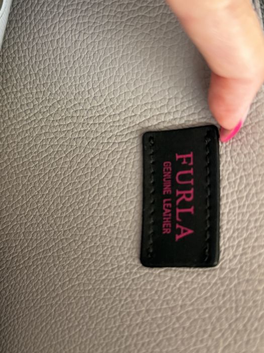 Чанта Furla естесвена кожа