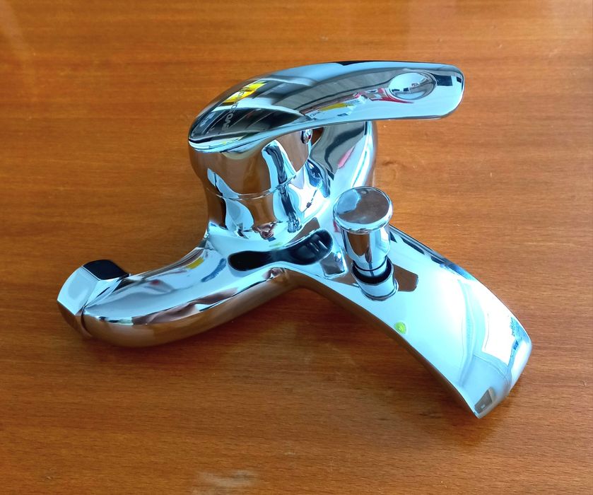 Baterie cadă/duș Evosanitary, aqua star 671286, cu furtun și pară duș