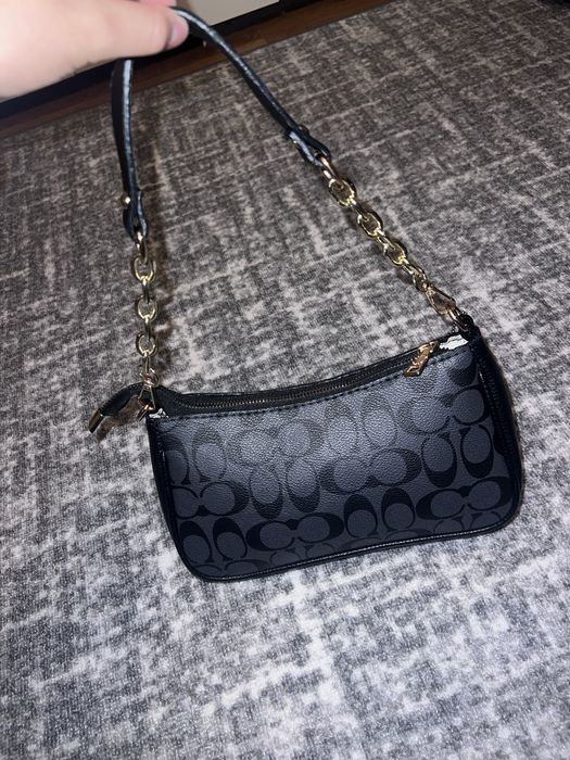 Чанта Coach 33€