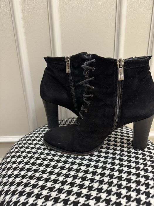 Продам осение ботильоны