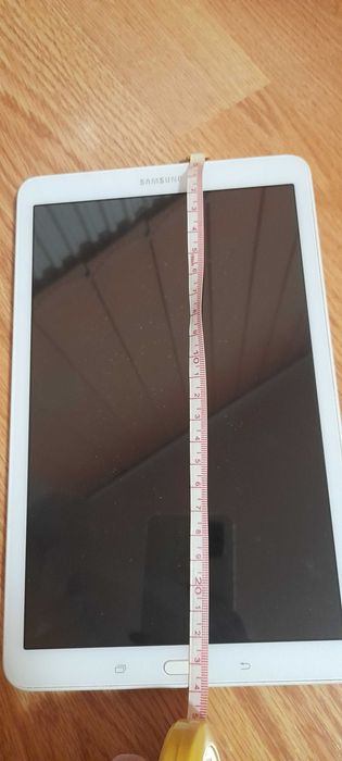 Tableta Samsung Tab E(piese)