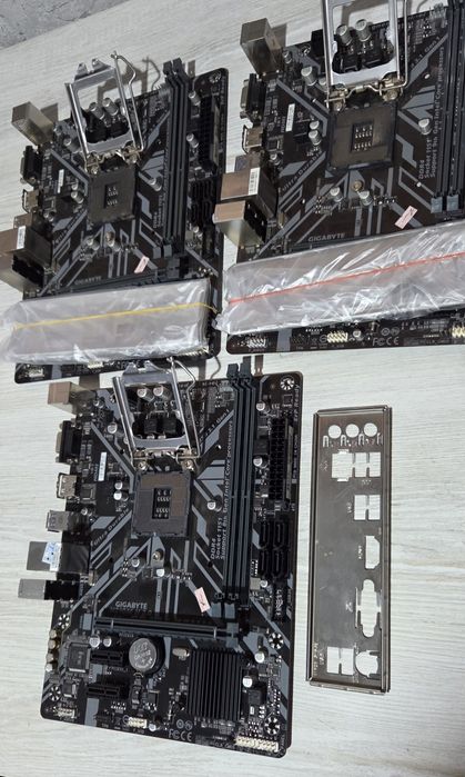 H310 Gigabyte ASRock и другие DDR4 8 и 9 поколения,