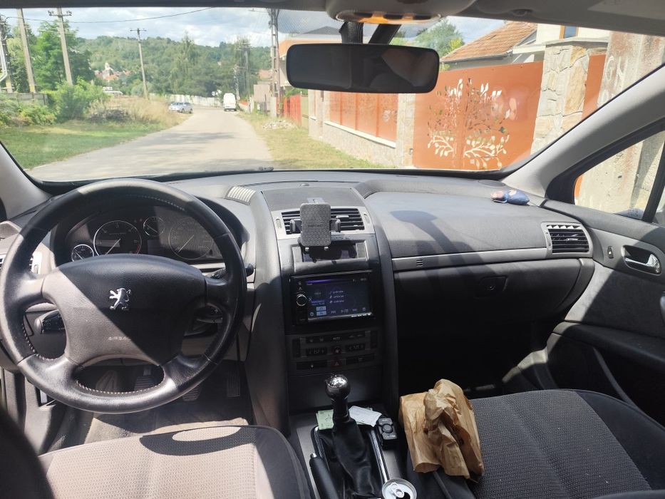 Vând Peugeot 407
