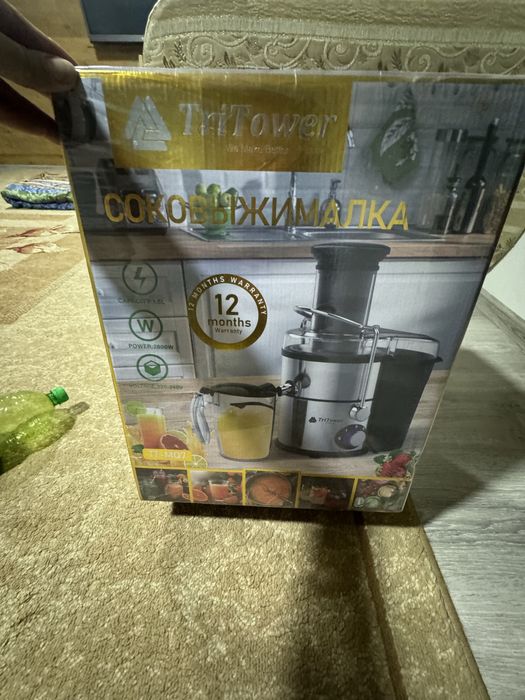Соковыжималка новый продам