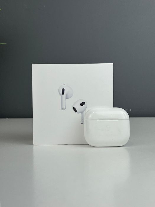 Apple AirPods 3 series 70061а430