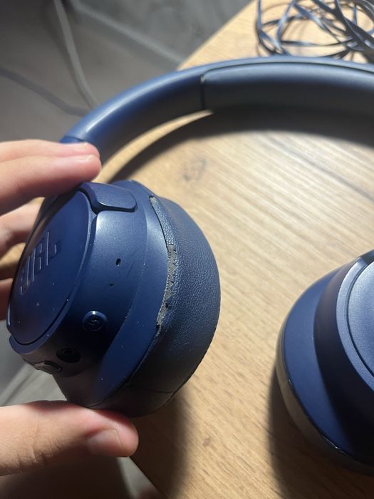 JBL Tune 720BT
