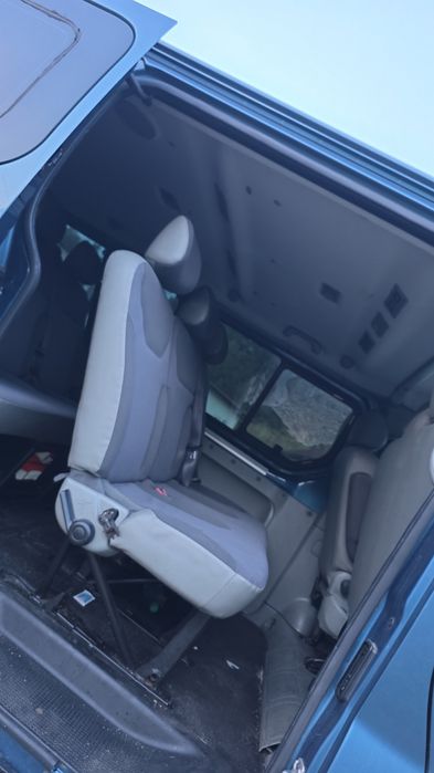 Opel vivaro motor 2.5