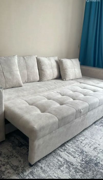 Угловой диван в отличном состоянии