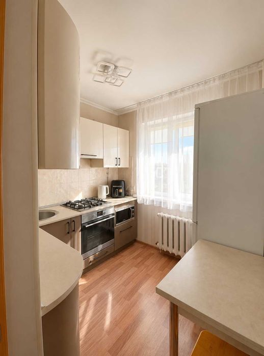 Продам 2 комнатную квартиру