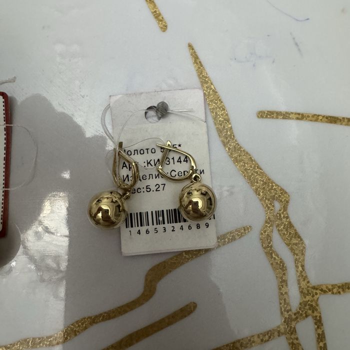 Москва сережки и колечки 585