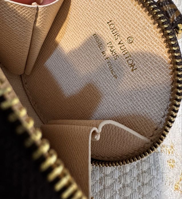Geanta Luis Vuitton