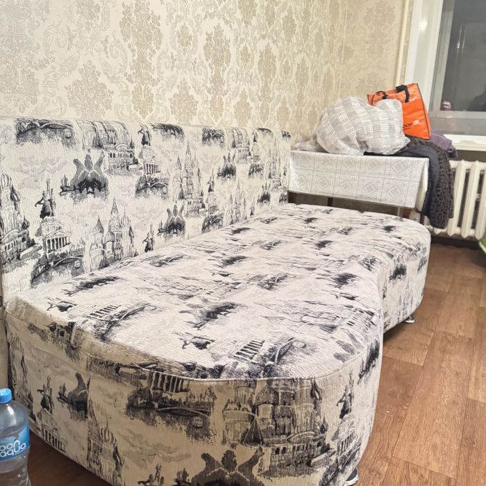Продам мини диван