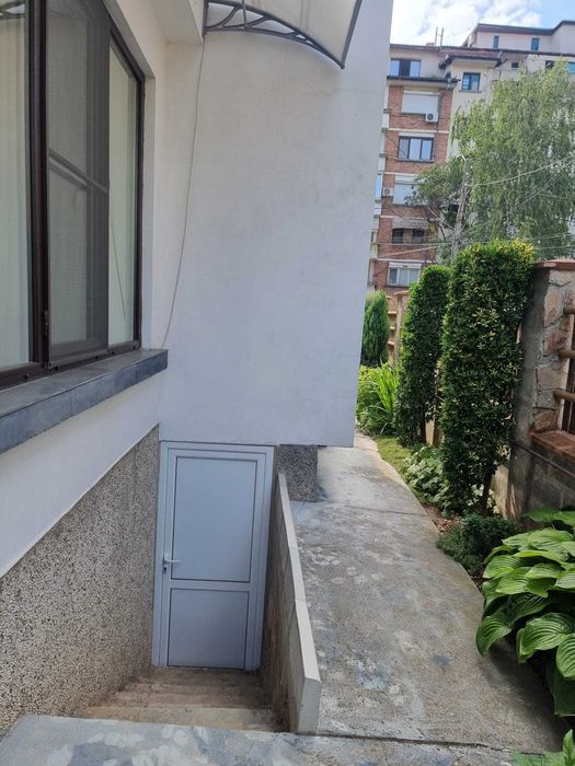 Продава се Къща в Монтана, Идеален център - 101 кв.м за 2179 €/кв.м - Снимка #4