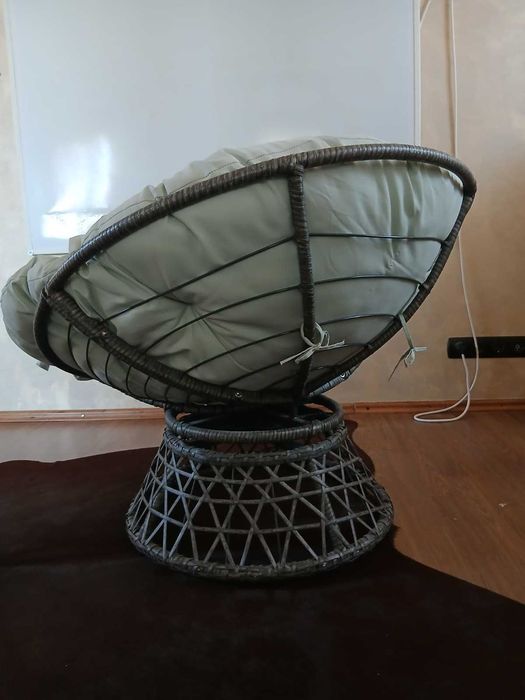 Fotoliu rotativ cu perna