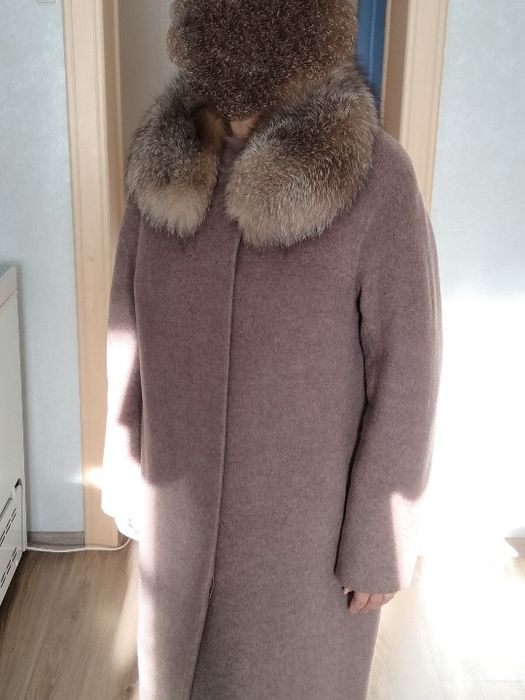 Продам пальто женское