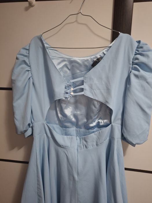 Rochie făcută pe comanda