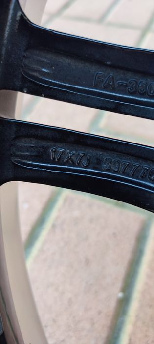 Джанти Momo Corse 4/100/17-4/114,3/17