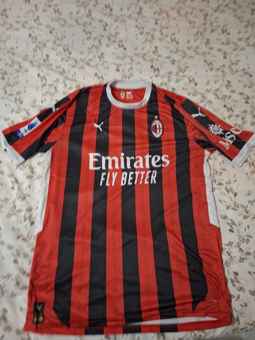 Тениска на Manchester City и на Milan