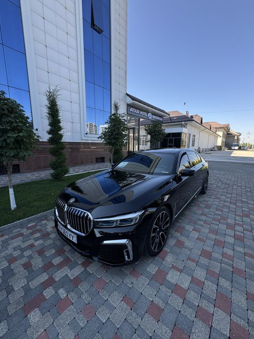 Bmw j12 long srochniy sotiladi