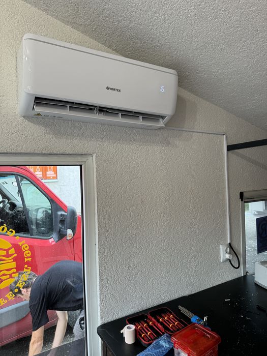 Montaj / Service Aer Conditionat Firma Autorizata