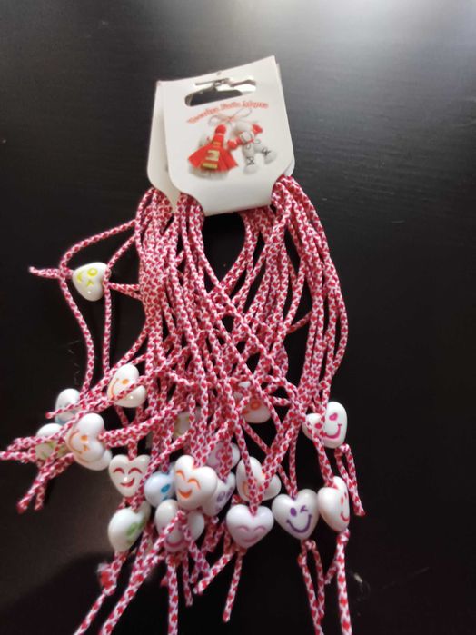 Мартеници десятки