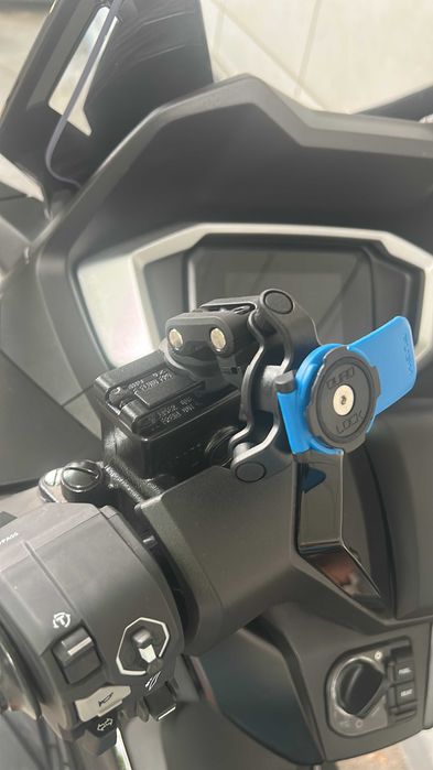 Honda Forza 125 (2026) – Doar 2.200 km – Ca Nouă – Garanție – Smart Top Box