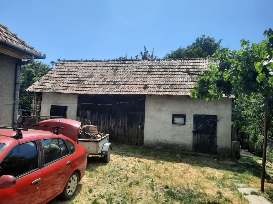 Vand casa sat Rediu comuna Aiton