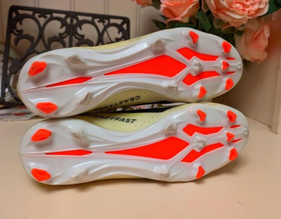 Adidas оригинал 40 размер