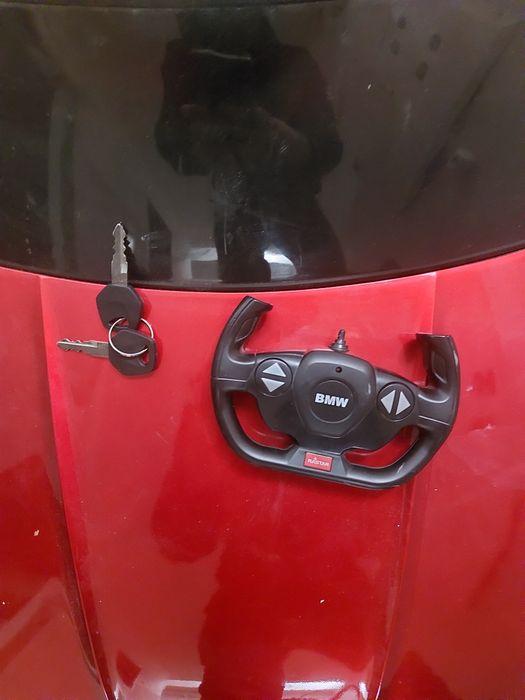 электромобиль ..