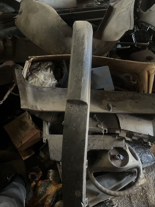 Накладка 124 мерседес