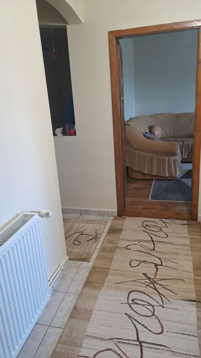 Vand apartament 3 camere