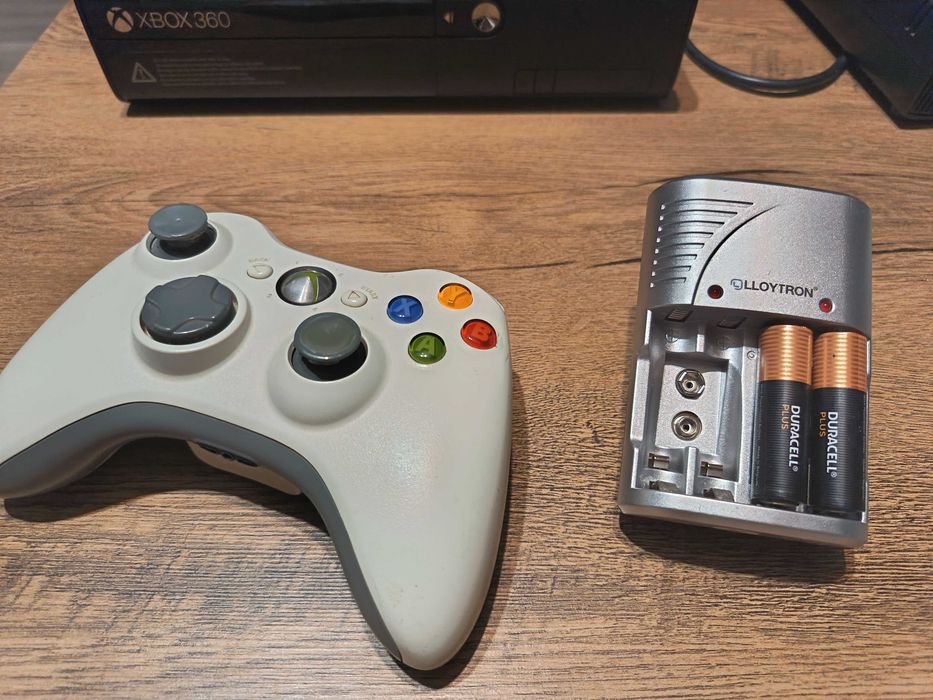 Xbox 360 E (versiunea cea mai bună)