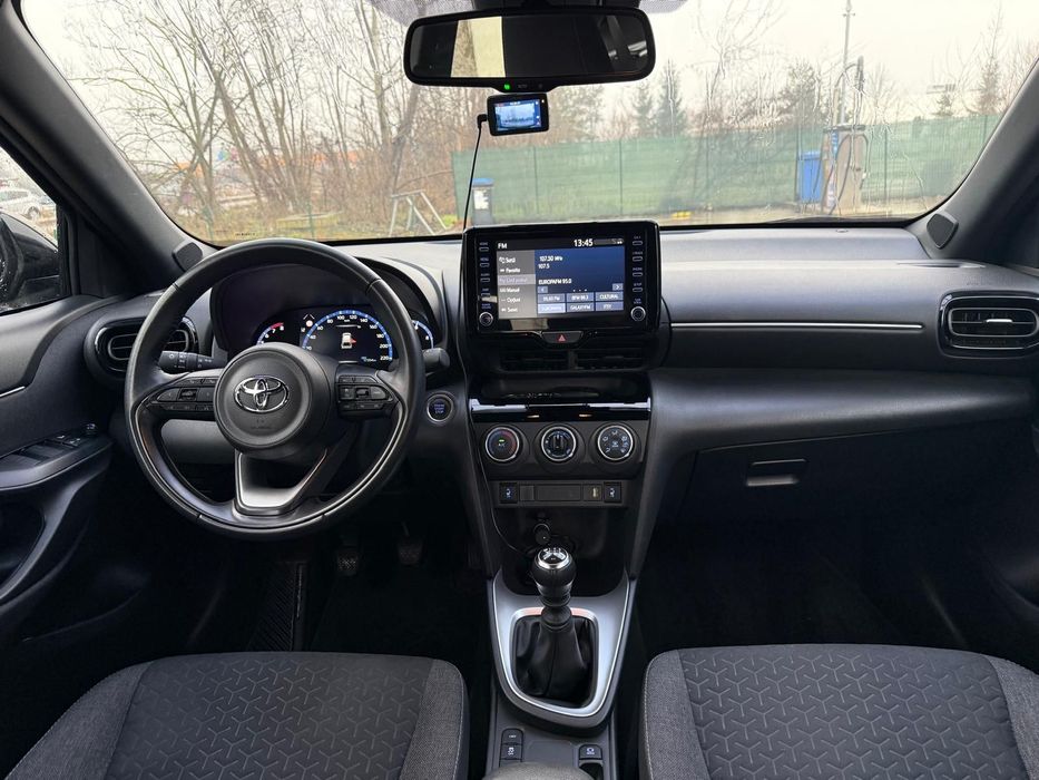 Vând Toyata Yaris Cross, 2024