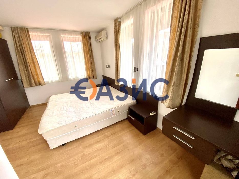 Продава се Двустаен апартамент в Свети Влас - 65 кв.м за 746 €/кв.м - Снимка #13