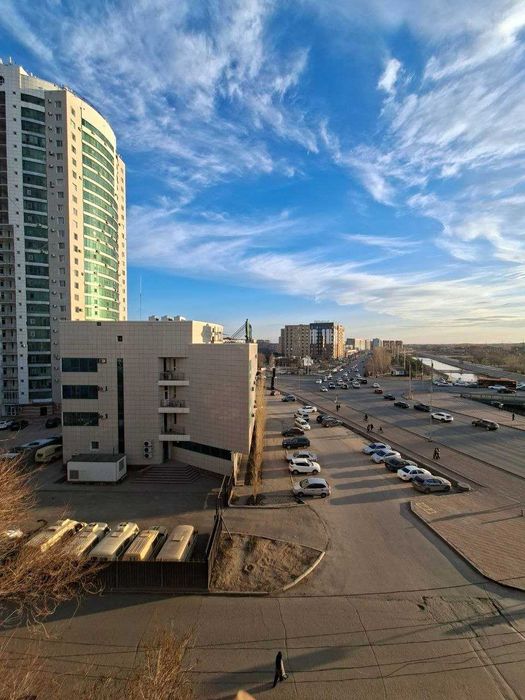 Продам 4х комн кв 11мкр