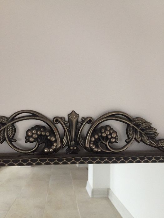 Продам Бра и Зеркало, новое.