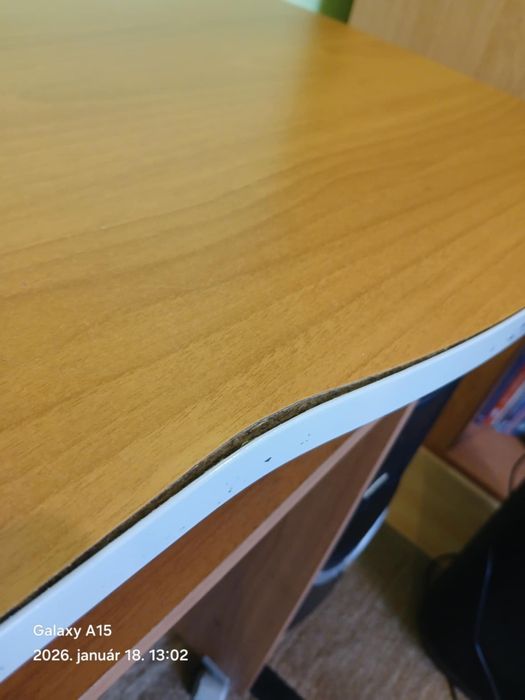 Masa de birou pt calculator