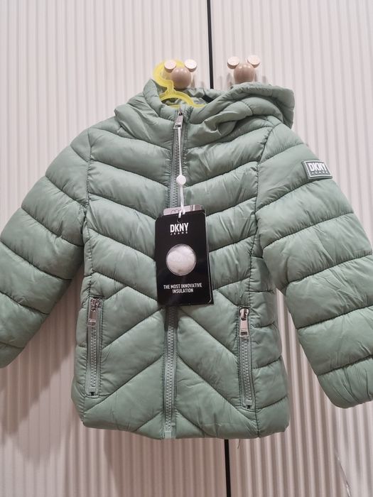 Детско зимно яке DKNY