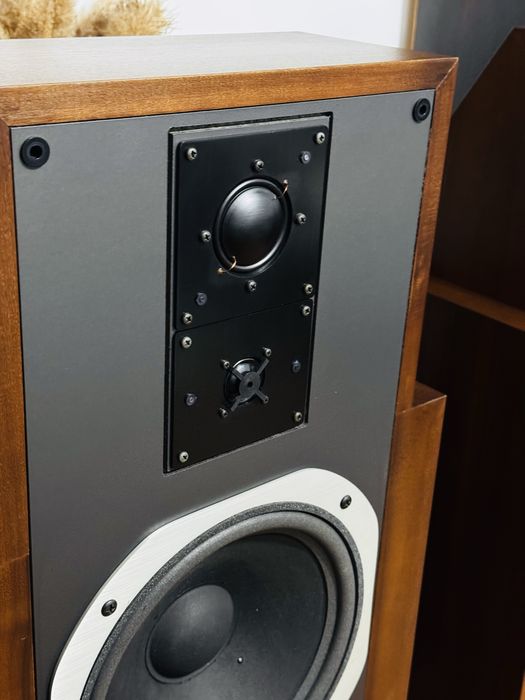 Boxe de  colecție REVOX SYMBOL B-impecabile estetic-10/10 tehnic